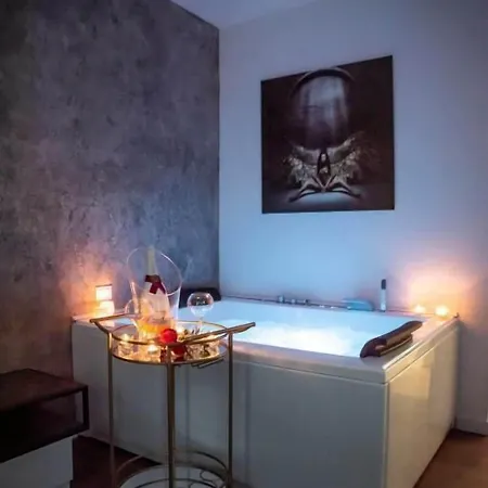 Alojamento de Acomodação e Pequeno-almoço Fervore Luxury 4*