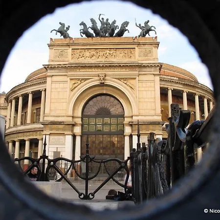 Alojamento de Acomodação e Pequeno-almoço Fervore Luxury 4*