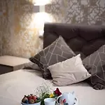 Fervore Luxury Oda ve Kahvaltı Palermo